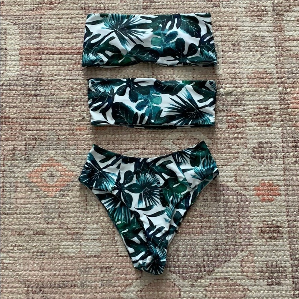 Palm Leaf bathing suit 3 pieces 🌴